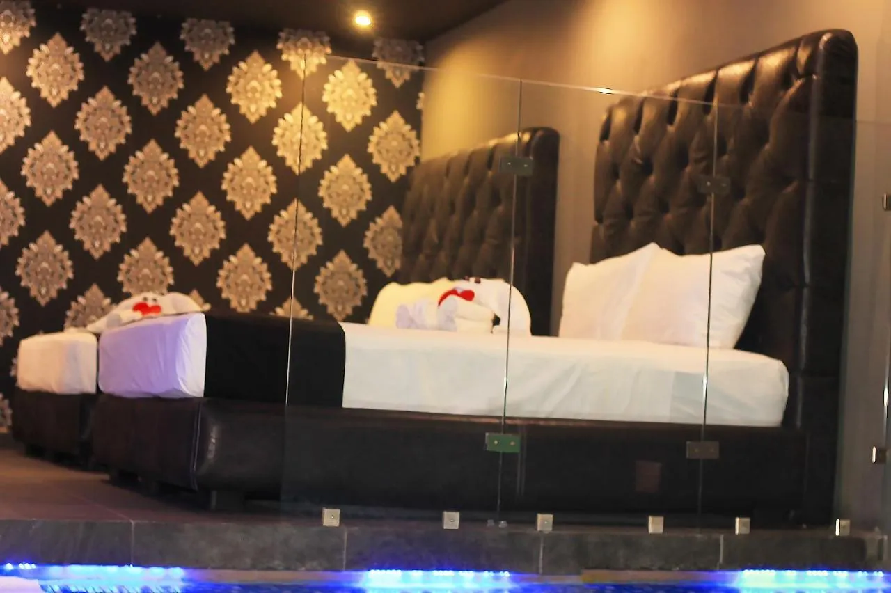 Love hotel Intimissimo 85 Hotel Playa del Carmen Mexico